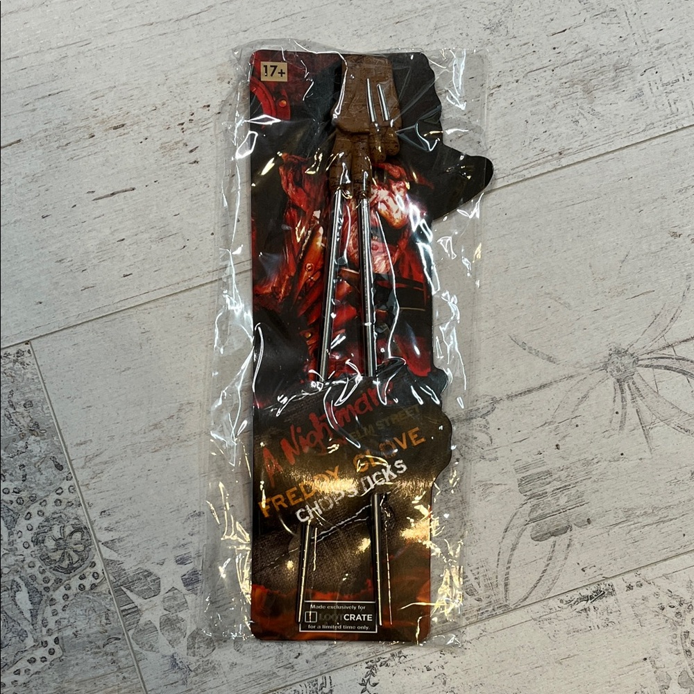 Loot Crate A Nightmare On Elm Street Freddy Glove Chopsticks